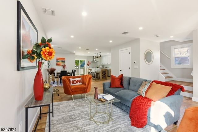 68 Bell St, Bloomfield Twp., NJ 07003