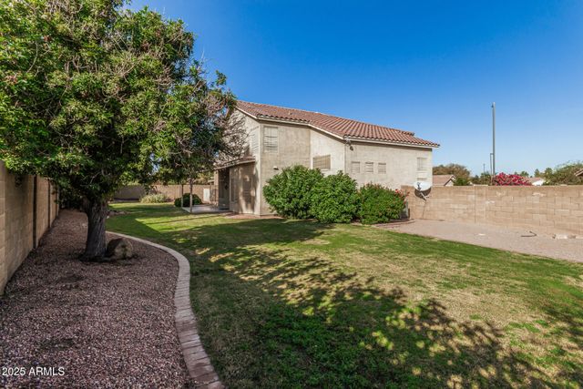 390 S ELM Court, Gilbert, AZ 85296