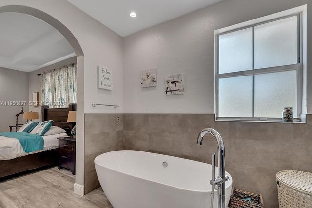 11751 SW 137th Pl, Miami, FL 33186