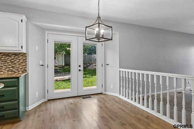 16536 Washington Street, Omaha, NE 68135