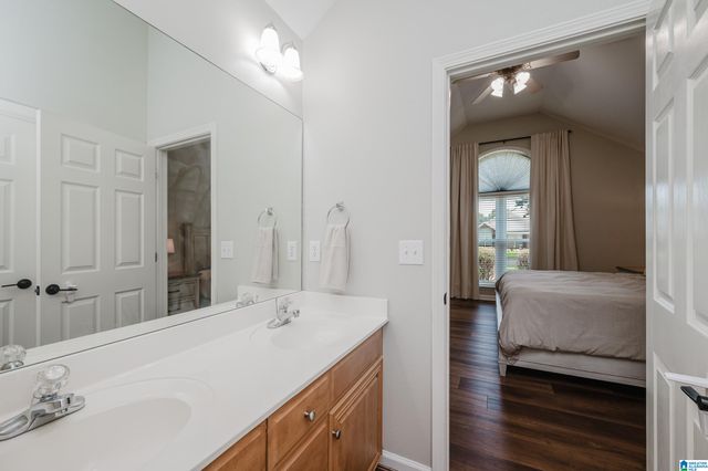 114 HORSESHOE CIRCLE, Alabaster, AL 35007