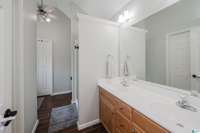 114 HORSESHOE CIRCLE, Alabaster, AL 35007