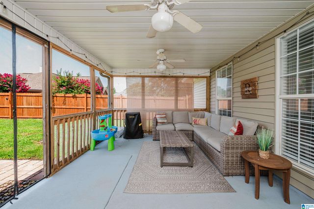 114 HORSESHOE CIRCLE, Alabaster, AL 35007