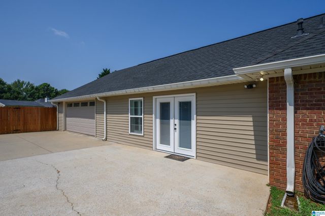 114 HORSESHOE CIRCLE, Alabaster, AL 35007