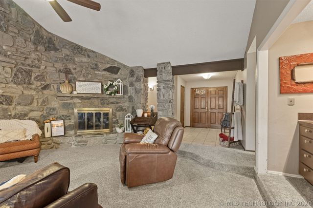 8209 S College Place, Tulsa, OK 74137