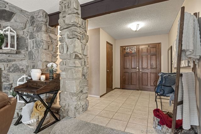 8209 S College Place, Tulsa, OK 74137