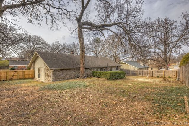 8209 S College Place, Tulsa, OK 74137