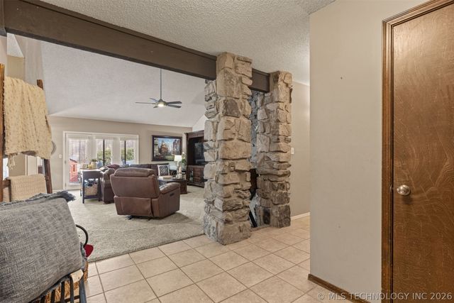 8209 S College Place, Tulsa, OK 74137