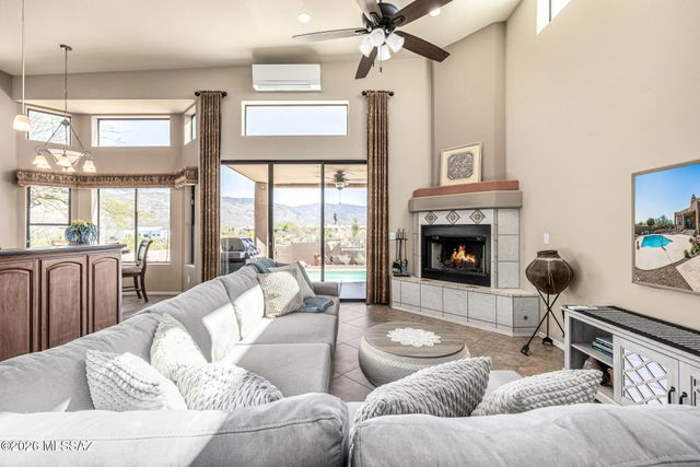 7835 S Catrina Place, Tucson, AZ 85747