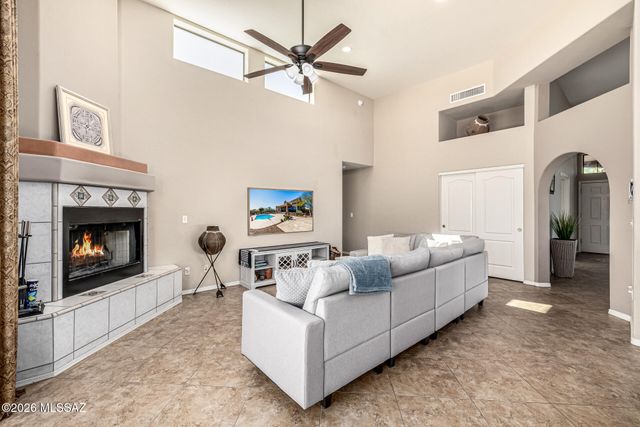 7835 S Catrina Place, Tucson, AZ 85747