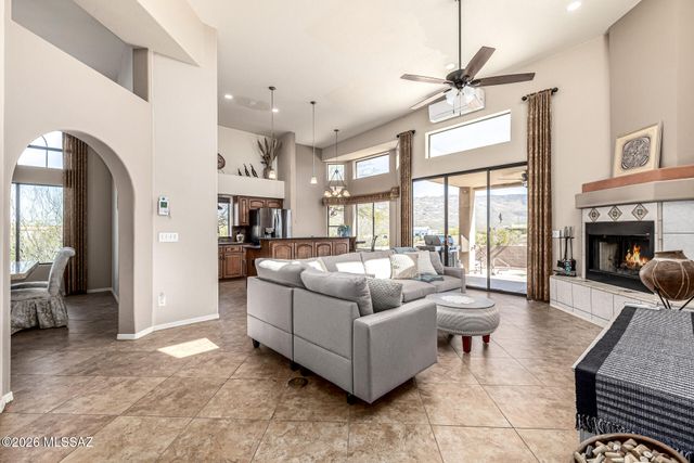 7835 S Catrina Place, Tucson, AZ 85747