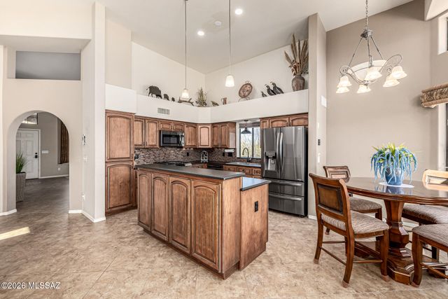 7835 S Catrina Place, Tucson, AZ 85747