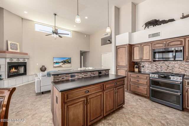 7835 S Catrina Place, Tucson, AZ 85747