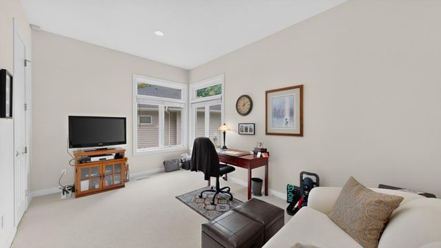 1157 Taro Lane SW, Rochester, MN 55902