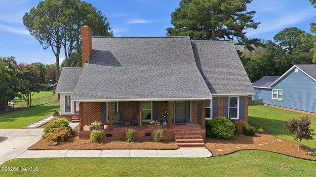 113 Essex Drive, Winterville, NC 28590