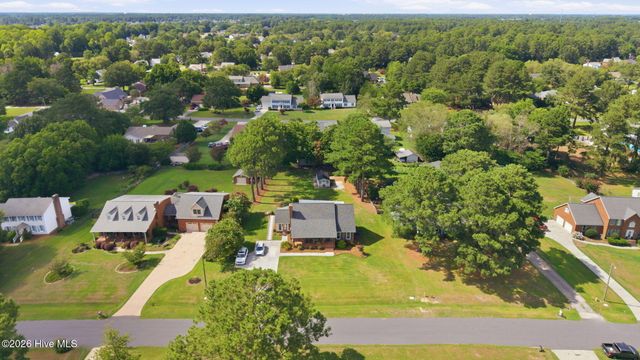 113 Essex Drive, Winterville, NC 28590