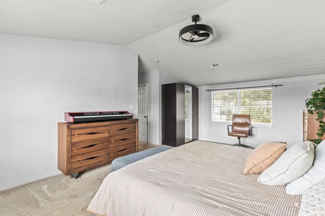 11004 Elm ST, Jonestown, TX 78645