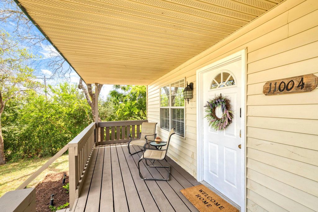 11004 Elm ST, Jonestown, TX 78645