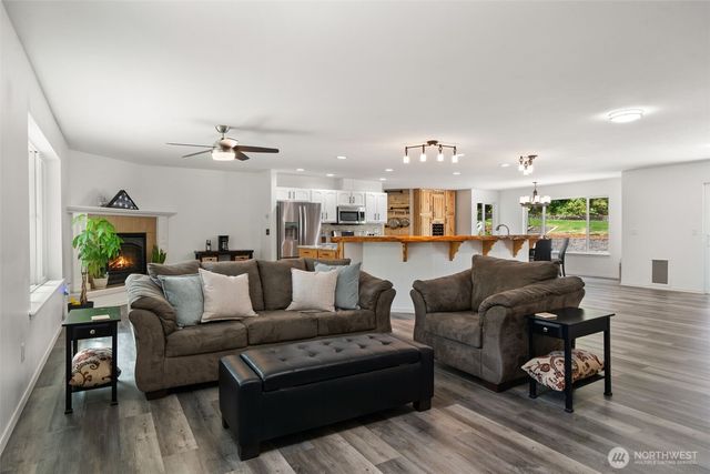 291 SE Home Port Lane, Shelton, WA 98584