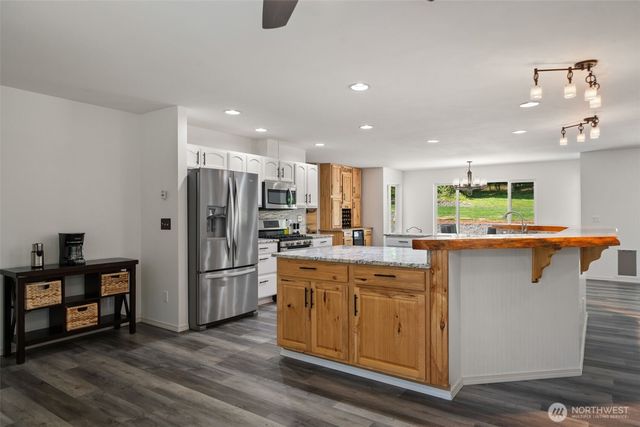 291 SE Home Port Lane, Shelton, WA 98584