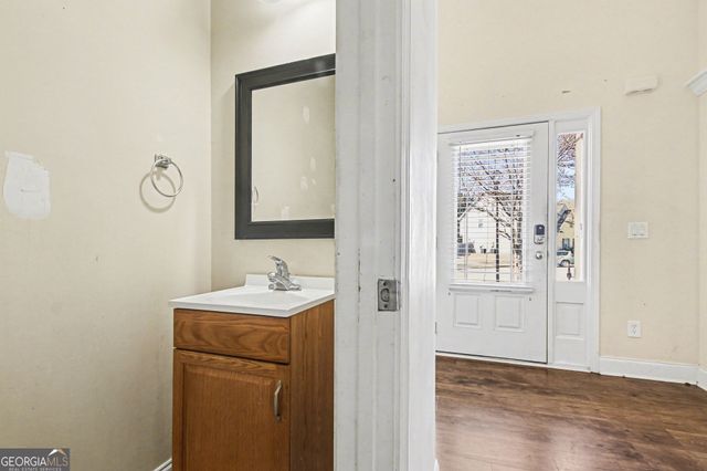 134 Lynnfield Circle SE, Lawrenceville, GA 30045