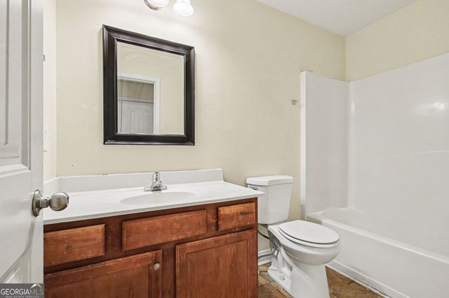 134 Lynnfield Circle SE, Lawrenceville, GA 30045