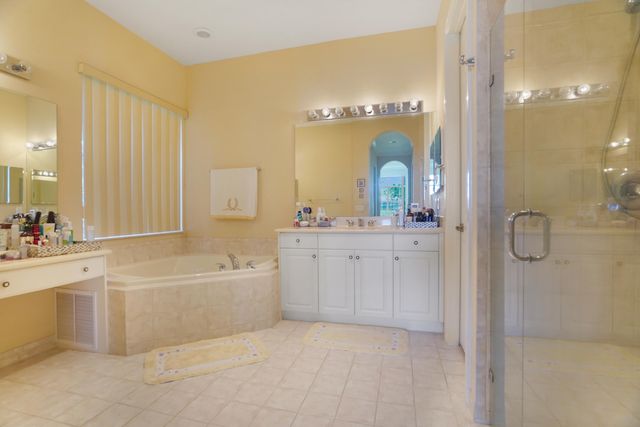 8285 NW 105th Lane, Parkland, FL 33076