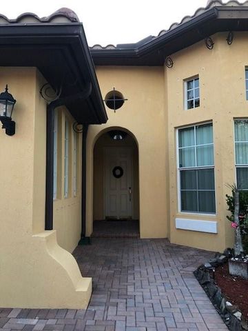 8285 NW 105th Lane, Parkland, FL 33076