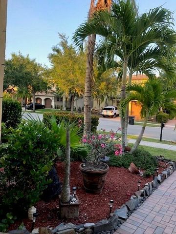 8285 NW 105th Lane, Parkland, FL 33076