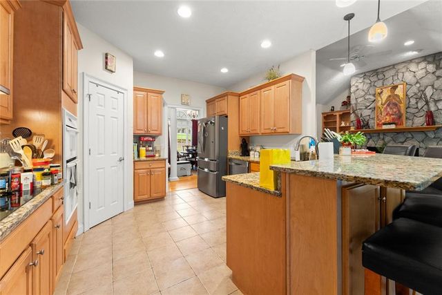 393 Brookwood Drive, Lavonia, GA 30553
