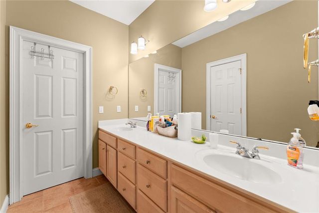 393 Brookwood Drive, Lavonia, GA 30553