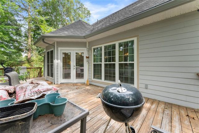 393 Brookwood Drive, Lavonia, GA 30553