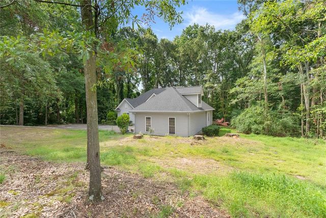 393 Brookwood Drive, Lavonia, GA 30553