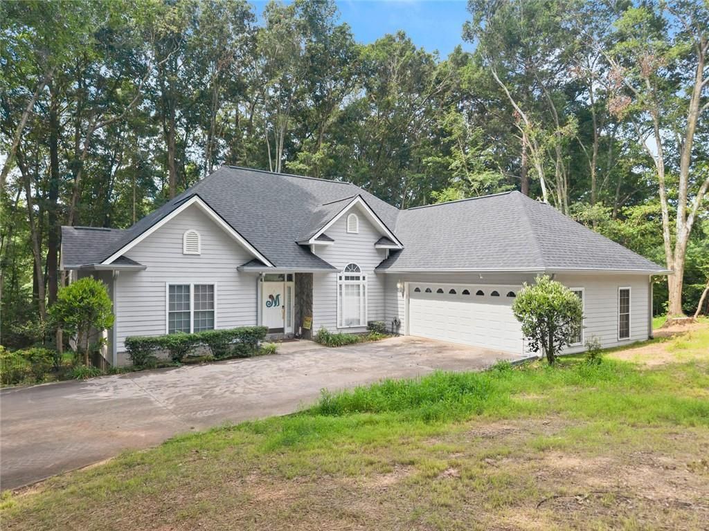 393 Brookwood Drive, Lavonia, GA 30553