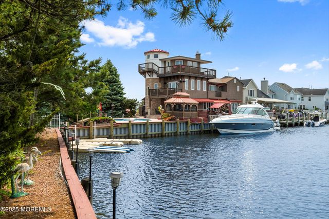 54 Cedar Island Drive, Brick, NJ 08723