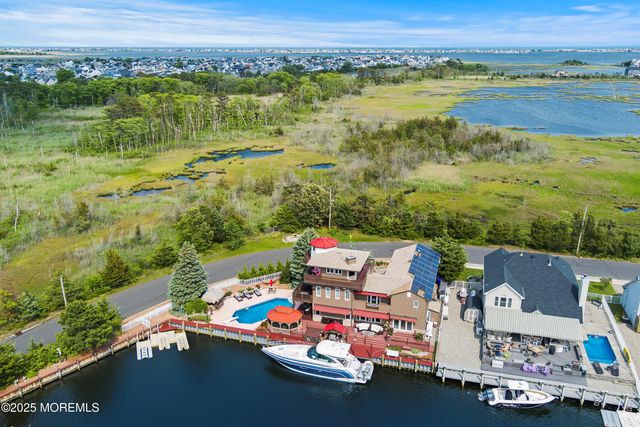 54 Cedar Island Drive, Brick, NJ 08723