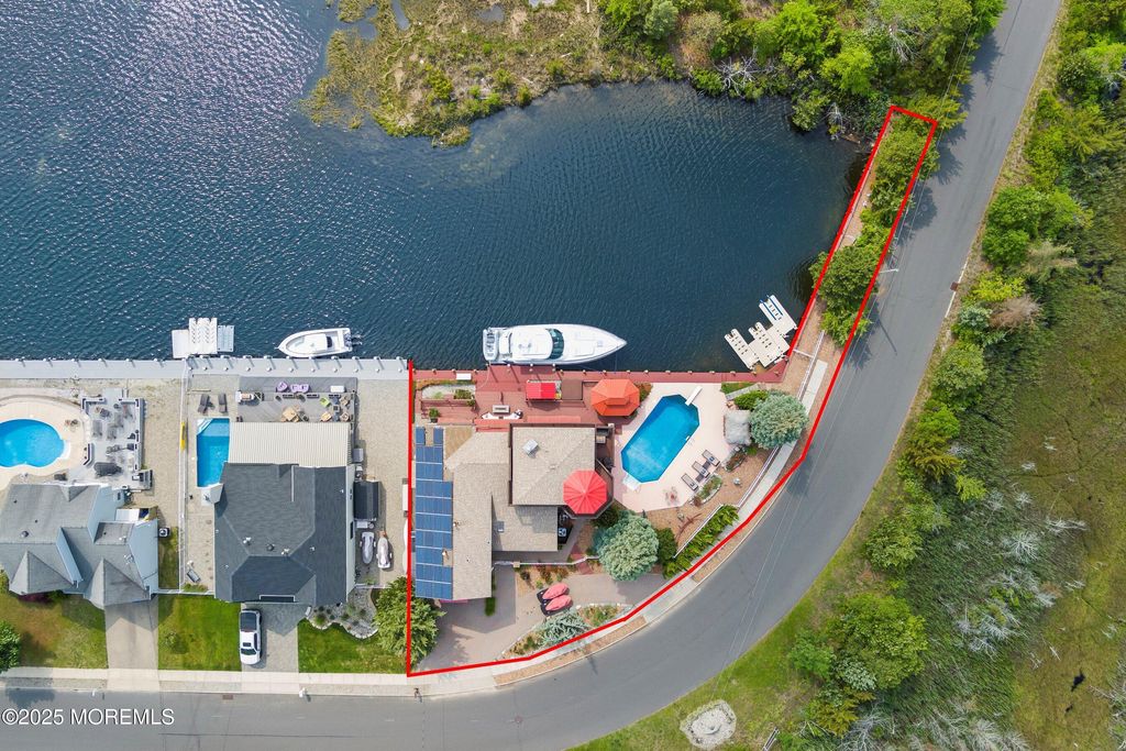 54 Cedar Island Drive, Brick, NJ 08723