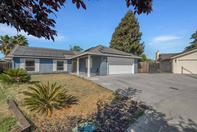 1335 Morning Dew Pl, Stockton, CA 95210