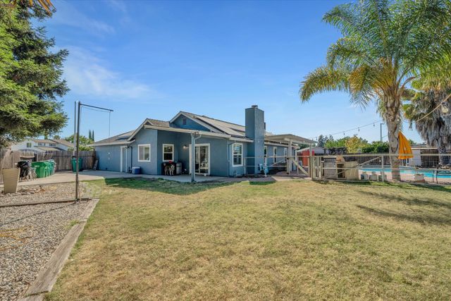 1335 Morning Dew Pl, Stockton, CA 95210
