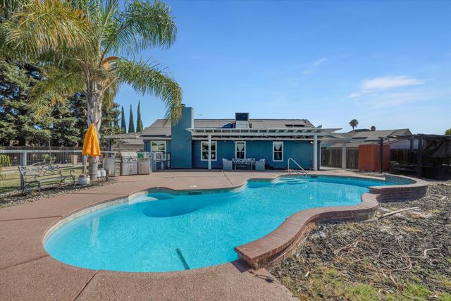1335 Morning Dew Pl, Stockton, CA 95210