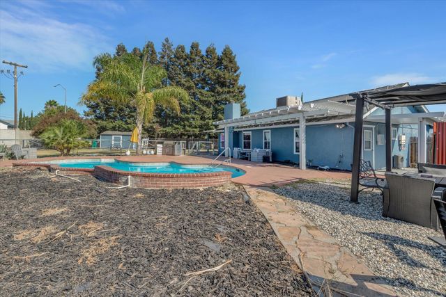 1335 Morning Dew Pl, Stockton, CA 95210