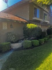 1950 Evergreen, La Verne, CA 91750
