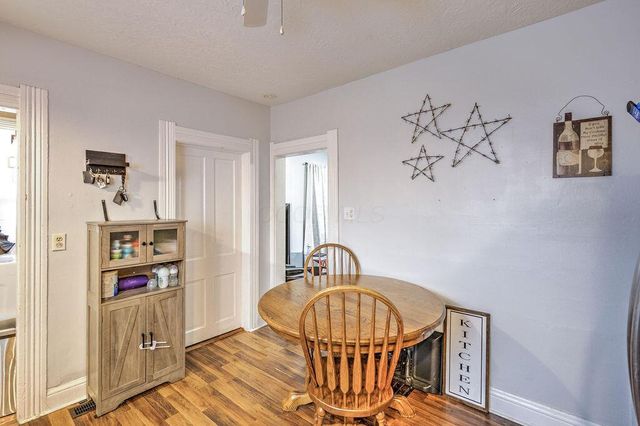 160 N Clayton Street, Centerburg, OH 43011
