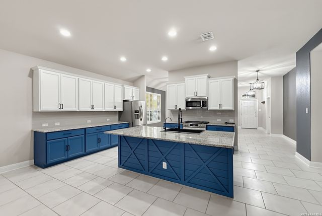 8530 Briscoe Fields, San Antonio, TX 78254