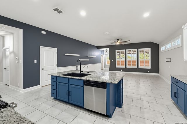 8530 Briscoe Fields, San Antonio, TX 78254
