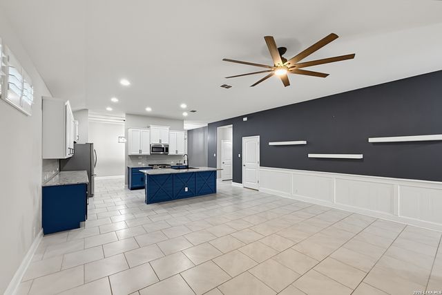 8530 Briscoe Fields, San Antonio, TX 78254