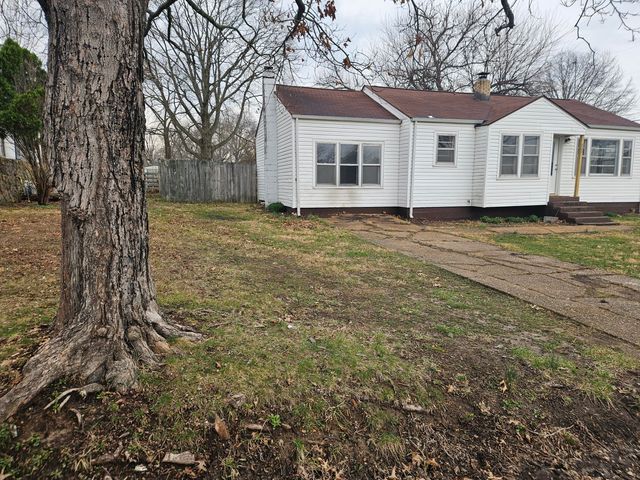 427 N Mcmillan Avenue, Mountain Grove, MO 65711