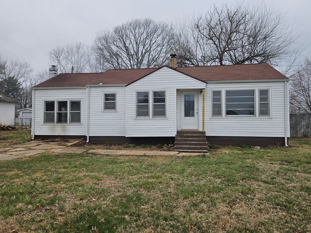 427 N Mcmillan Avenue, Mountain Grove, MO 65711