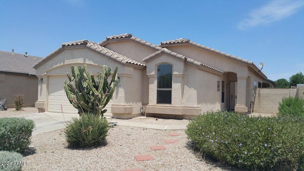 9334 E PLANA Avenue, Mesa, AZ 85212