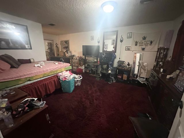 11 School St., Pine Bluff, AR 71602